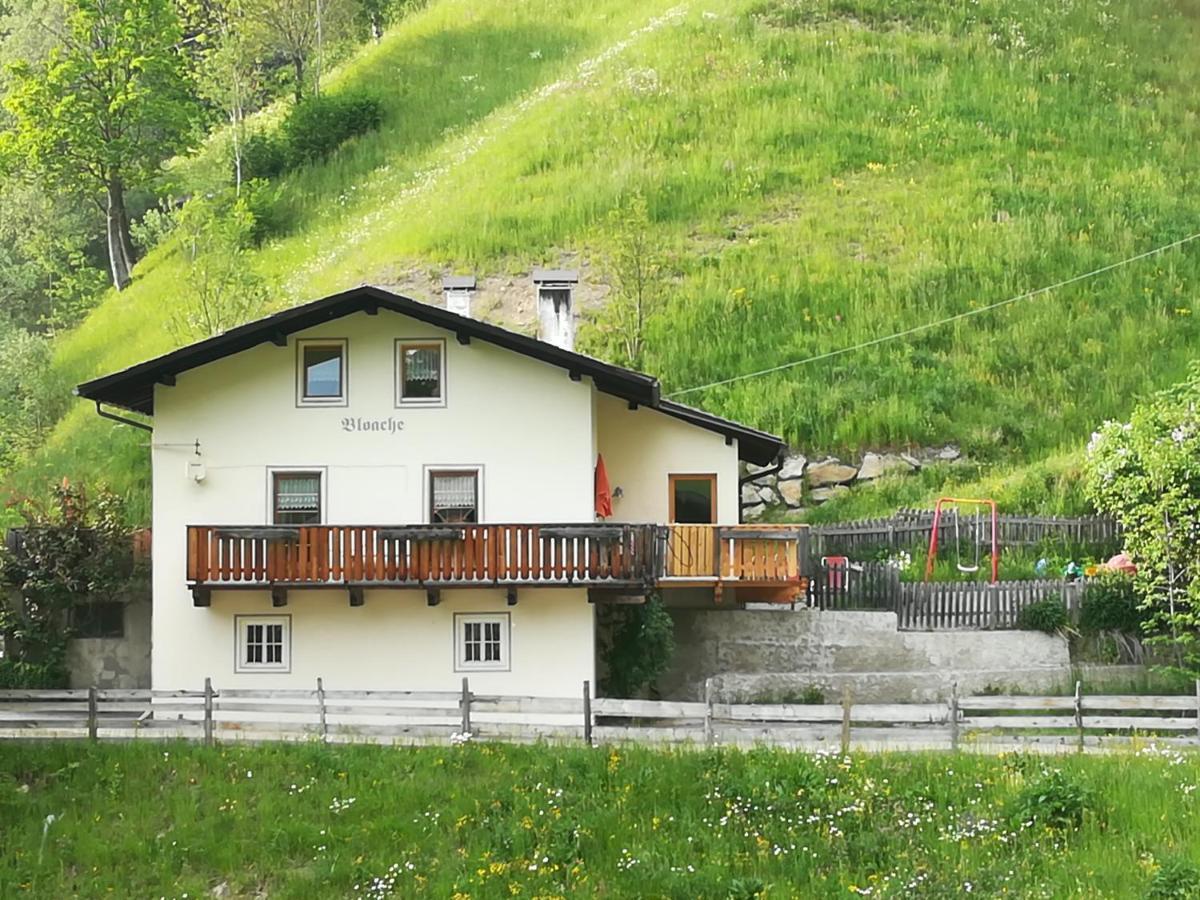 Ferienhaus/Chalet In Der Blaiche San Leonardo in Passiria Exterior foto